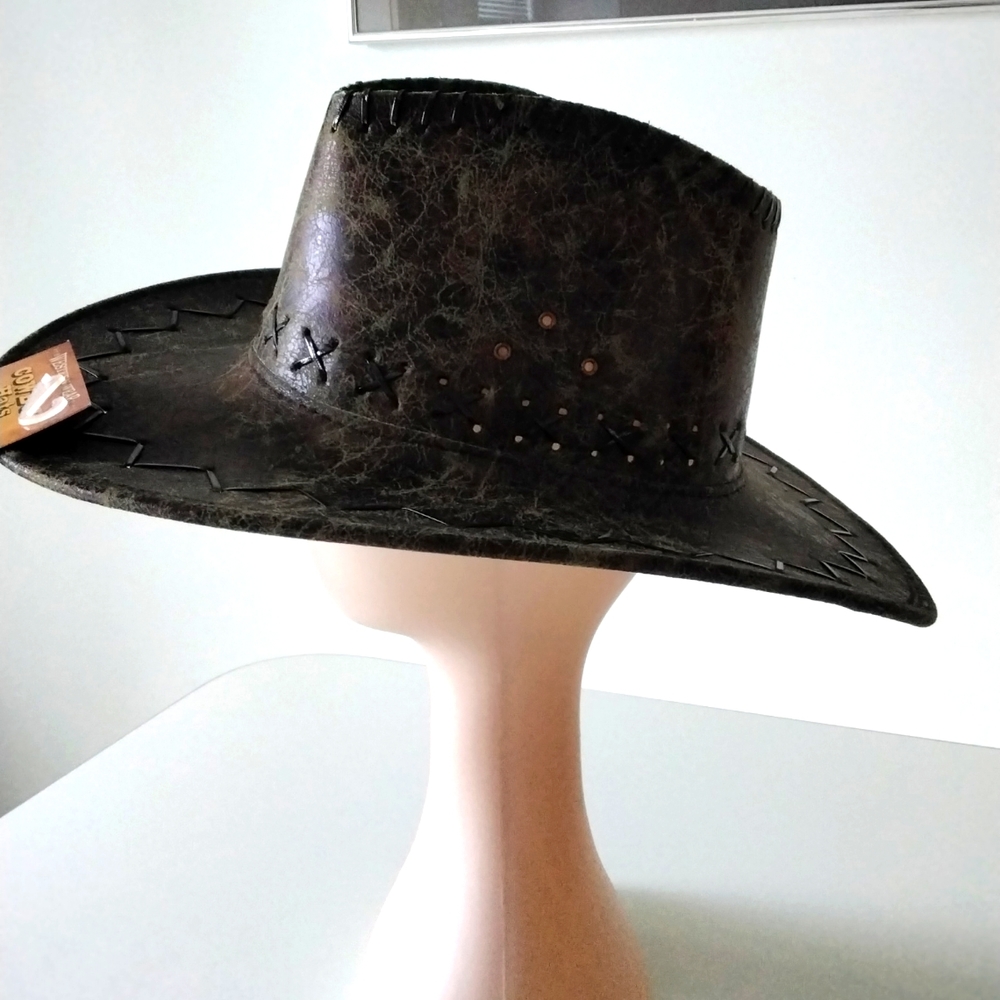 NWT Faux leather cowboy hat, dark brown